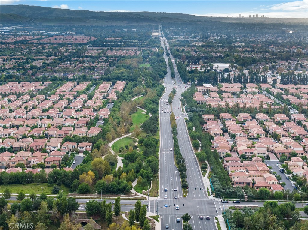 58 Elmdale Irvine, CA 92620 - Photo 13 of 16