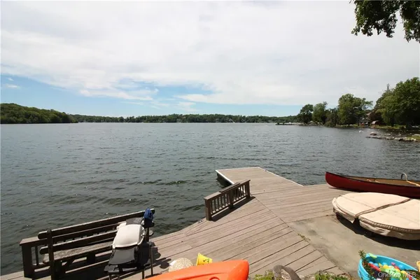 $3,645 | 598 North Lake Boulevard, Mahopac, NY 10541