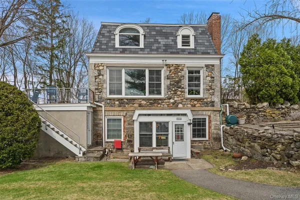 $3,645 | 598 North Lake Boulevard, Mahopac, NY 10541