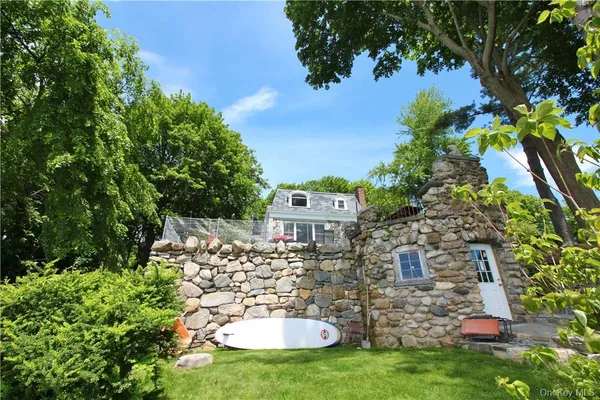 $3,645 | 598 North Lake Boulevard, Mahopac, NY 10541