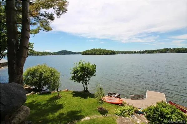 $3,645 | 598 North Lake Boulevard, Mahopac, NY 10541