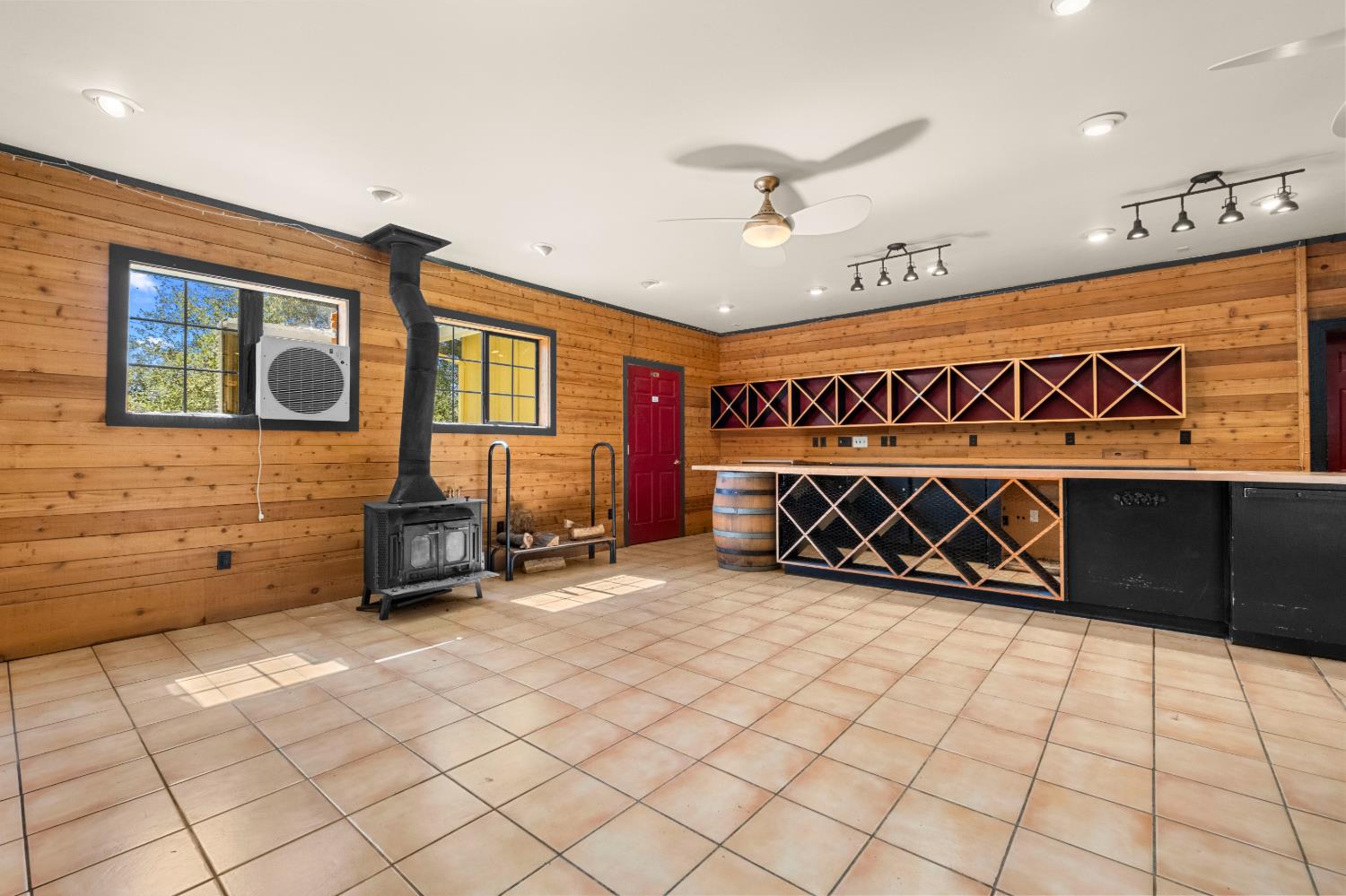 8221 Stoney Creek Road Somerset, CA 95684 - Photo 14 of 44 a room with furniture