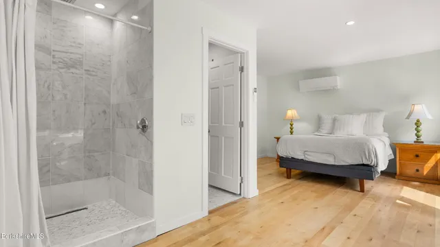 $1,199,000 | 160 High Street, Lee, MA 01238