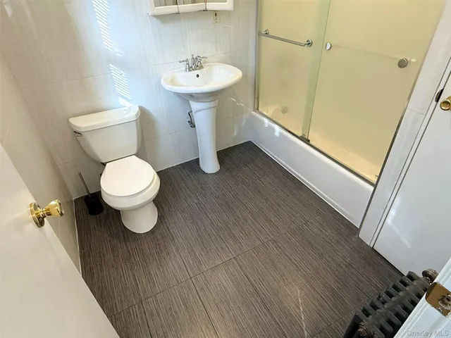 $3,000 | 52-05 35th Street, Unit 2 | Sunnyside