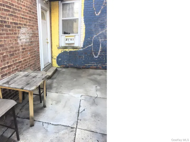 $3,000 | 52-05 35th Street, Unit 2 | Sunnyside