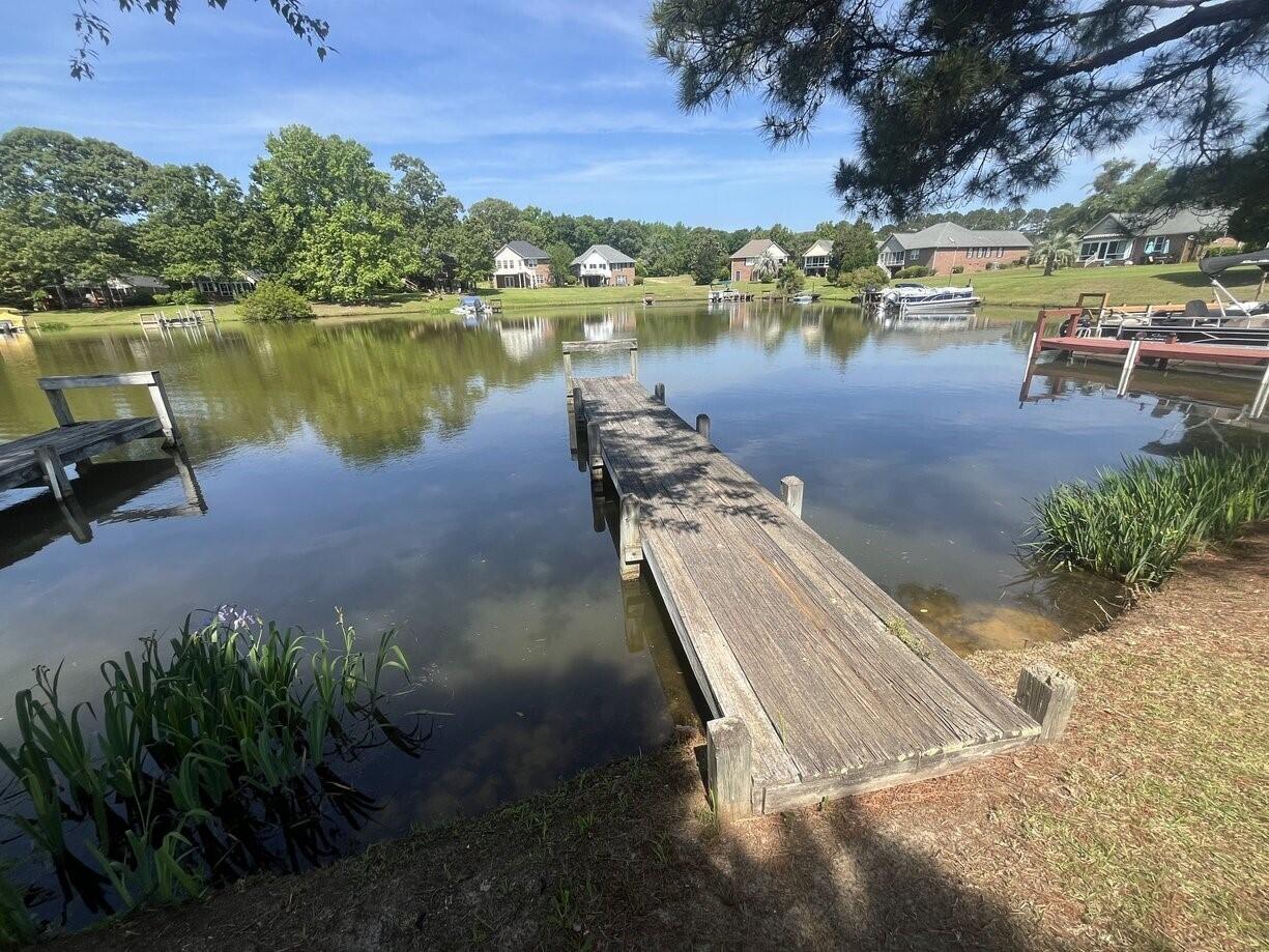 15 North Lake Circle Manning, SC 29102 - Photo 3 of 7 Dock