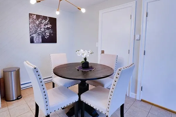 $2,200 | 83 Nicholas Road, Unit H, Framingham, MA 01701