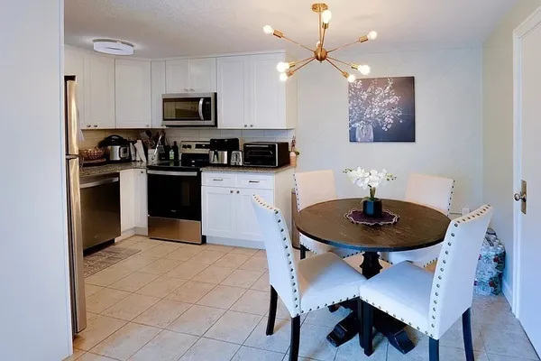 $2,200 | 83 Nicholas Road, Unit H, Framingham, MA 01701