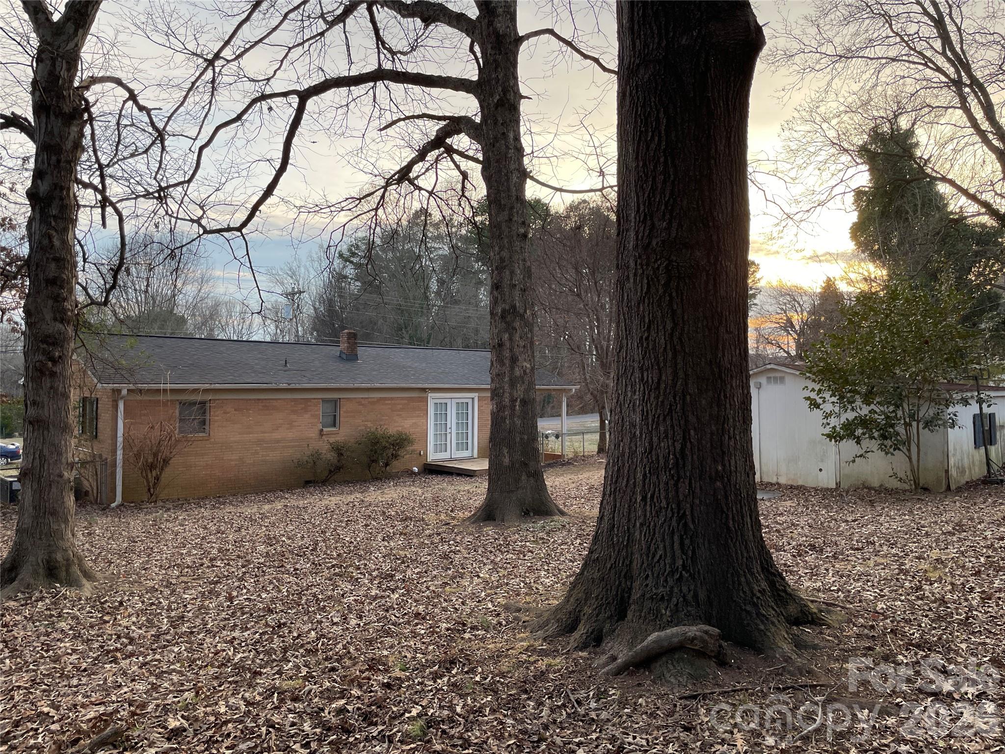 121 Randolph Road Dallas, NC 28034 - Photo 7 of 37