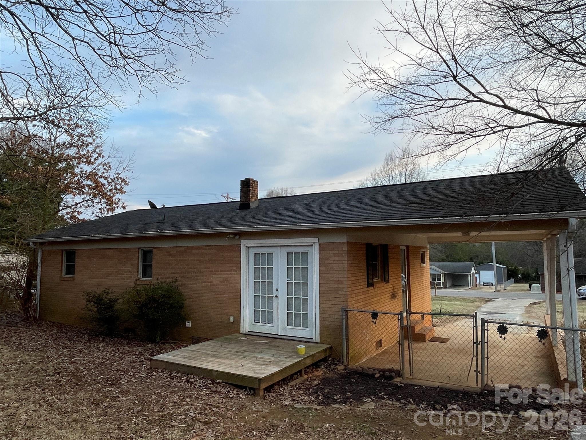 121 Randolph Road Dallas, NC 28034 - Photo 8 of 37