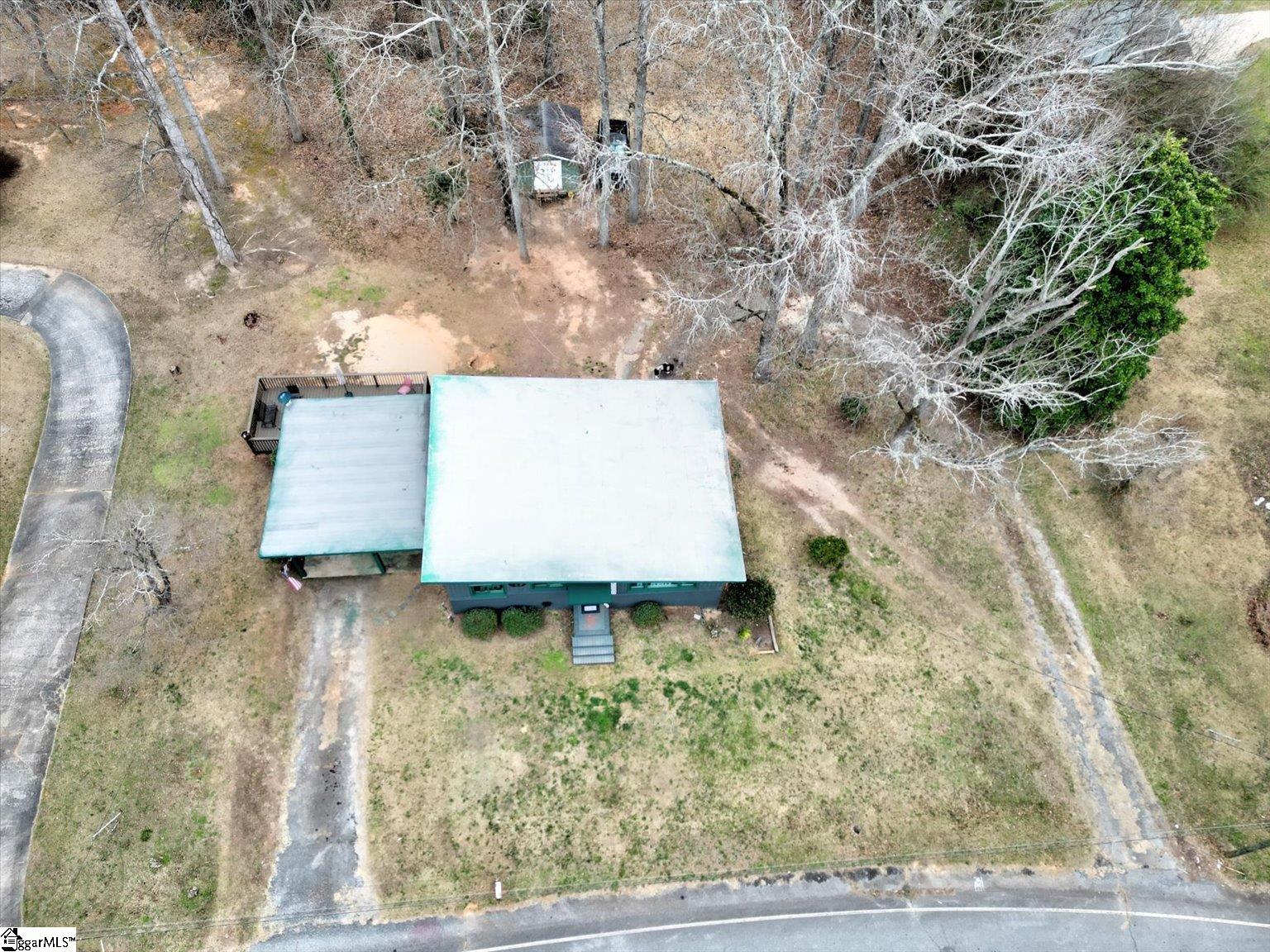 116 Meeks Road Belton, SC 29627 - Photo 4 of 28