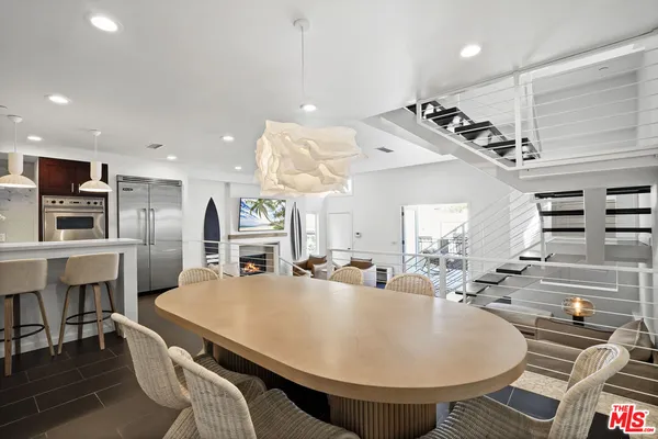 $8,500 | 9842 Portola Drive, Beverly Hills, CA 90210