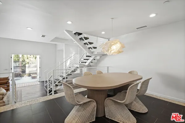 $8,500 | 9842 Portola Drive, Beverly Hills, CA 90210