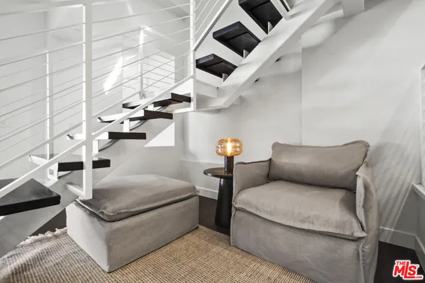 $8,500 | 9842 Portola Drive, Beverly Hills, CA 90210