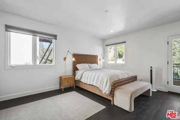 $8,500 | 9842 Portola Drive, Beverly Hills, CA 90210