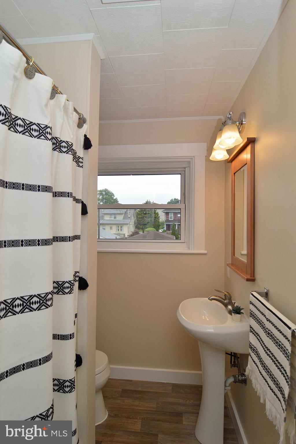 10 East Elm Street Reading, PA 19607 - Photo 23 of 34 Gallery Image 23