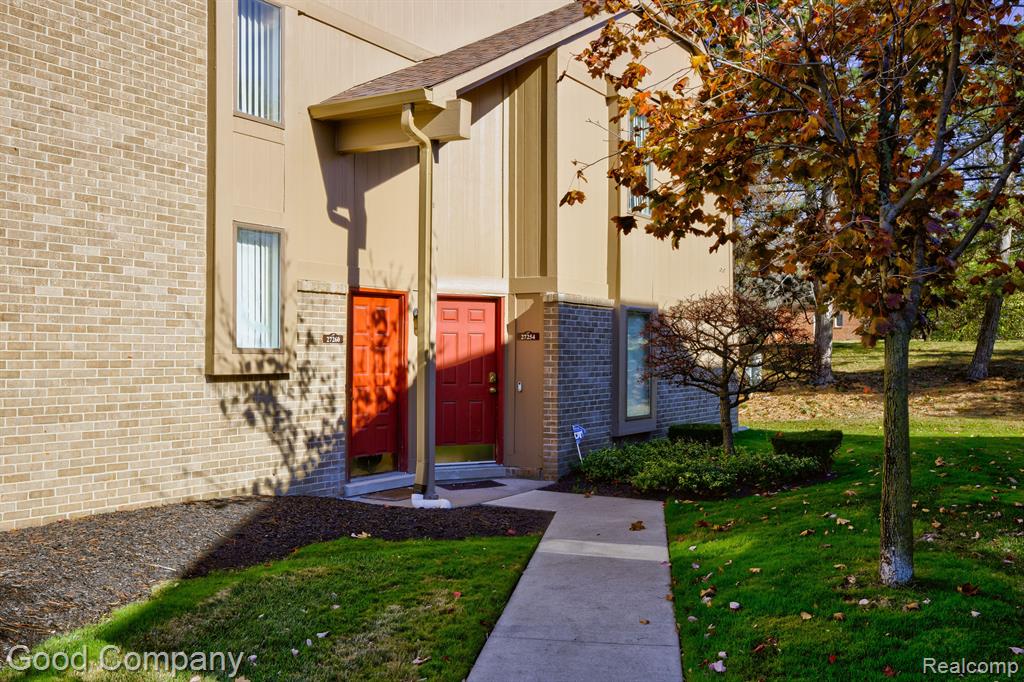 27260 Evergreen Road Lathrup Village, MI 48076 - Photo 29 of 32