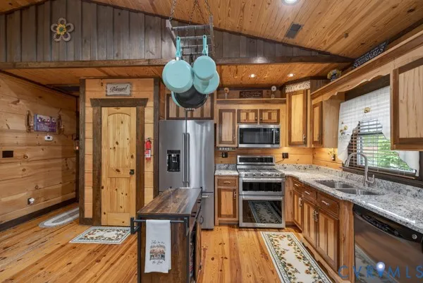 $899,900 | 8598 West Courthouse Road, Burkeville, VA 23922