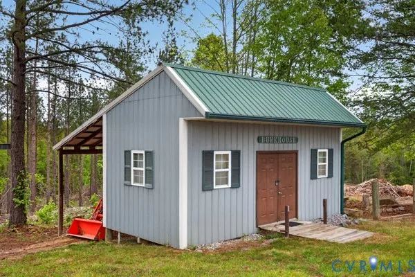 $899,900 | 8598 West Courthouse Road, Burkeville, VA 23922