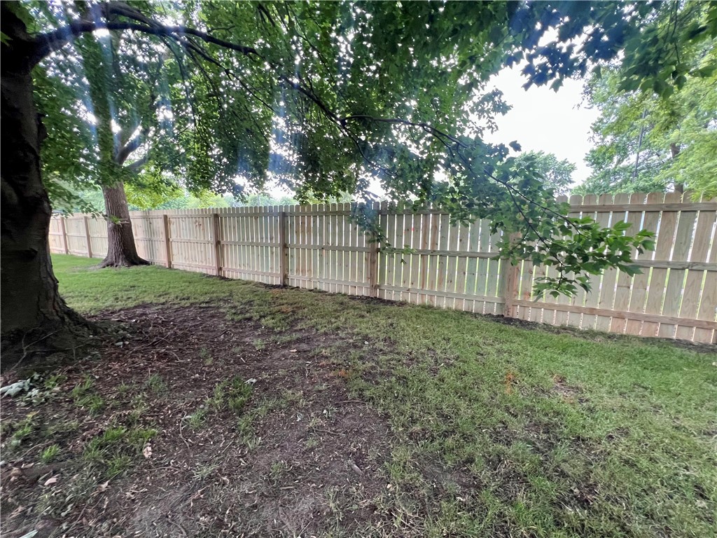 803 Irvine Road Champaign, IL 61822 - Photo 31 of 33