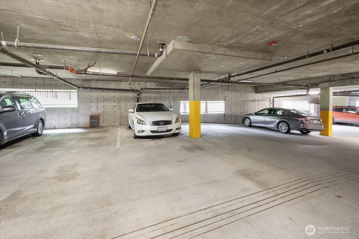 8500 Main Street, Unit F212 Edmonds, WA 98026 - Photo 30 of 36