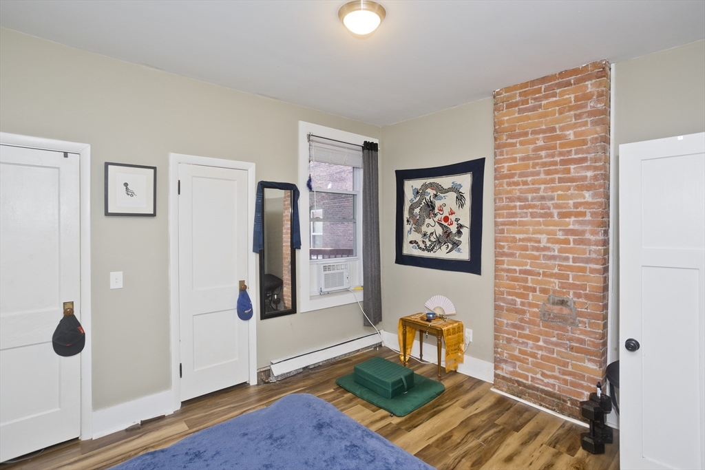 352 Maple Street, Unit R Holyoke, MA 01040 - Photo 8 of 22