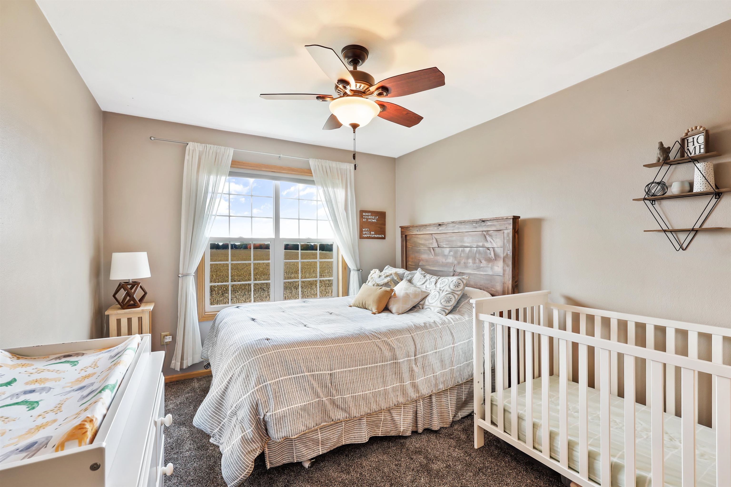 2391 Effingham Way Sun Prairie, WI 53590 - Photo 19 of 34