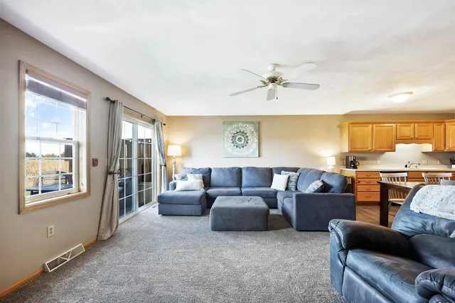 $275,000 | 2391 Effingham Way, Sun Prairie, WI 53590