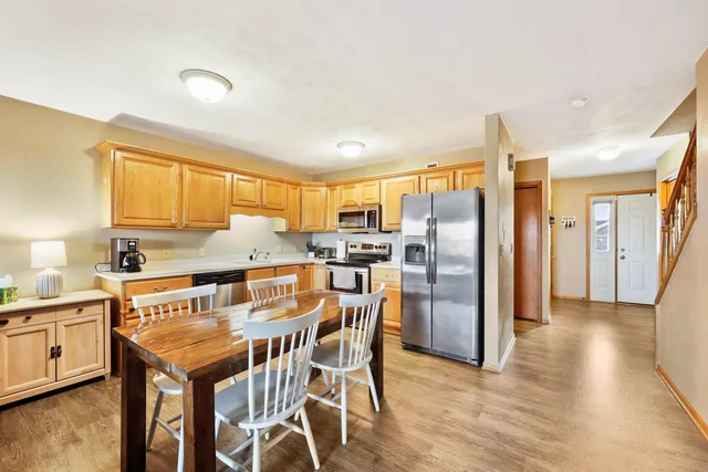 $275,000 | 2391 Effingham Way, Sun Prairie, WI 53590