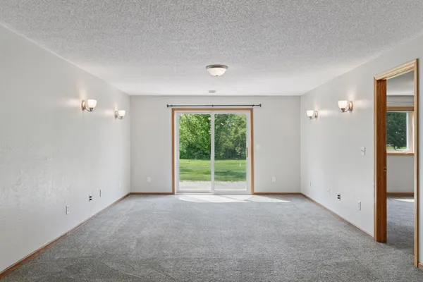 $250,000 | 322 Sunfish Court, Winsted, MN 55395