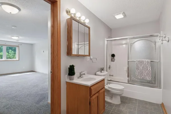 $250,000 | 322 Sunfish Court, Winsted, MN 55395