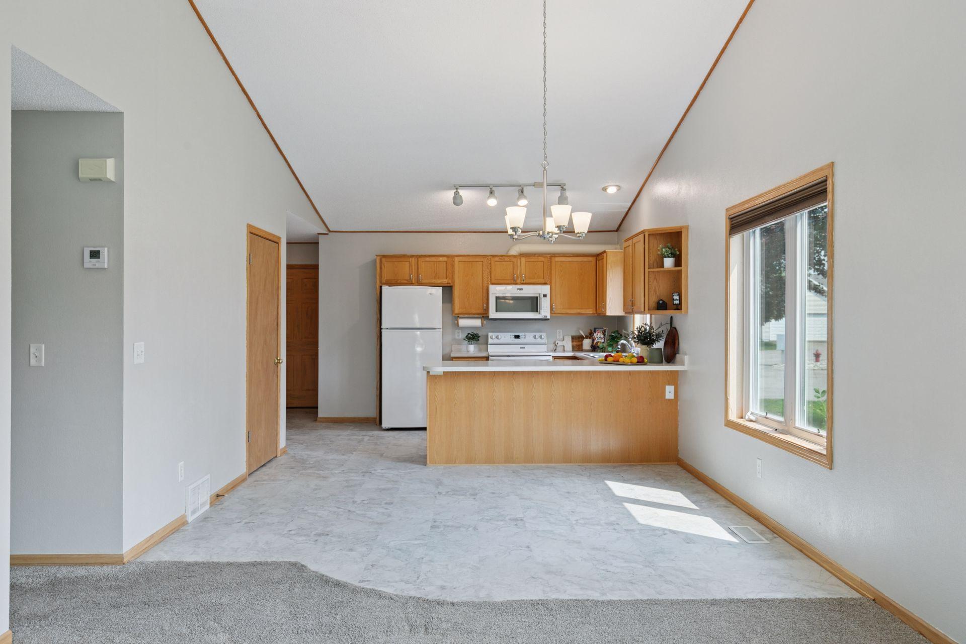 322 Sunfish Court Winsted, MN 55395 - Photo 8 of 29