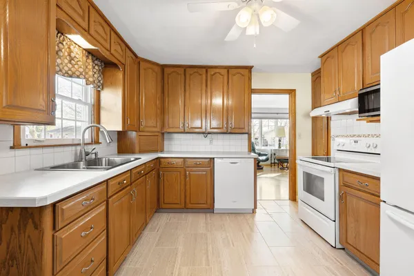 $264,900 | 1912 2nd Avenue Northwest, Austin, MN 55912