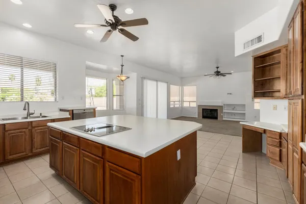 $3,350 | 918 West Windsong Drive, Phoenix, AZ 85045