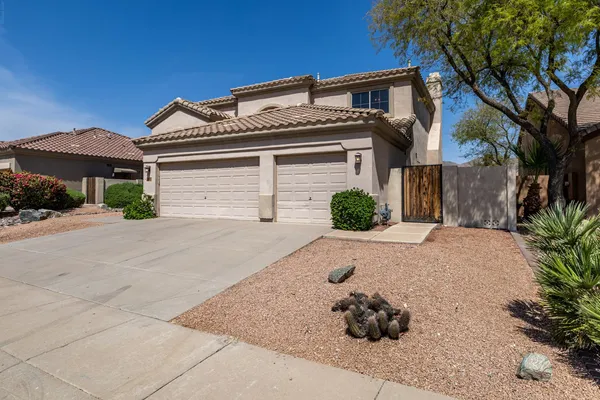 $3,350 | 918 West Windsong Drive, Phoenix, AZ 85045