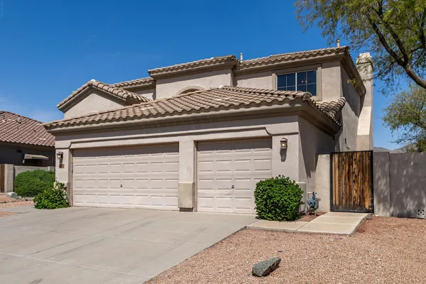 $3,350 | 918 West Windsong Drive, Phoenix, AZ 85045