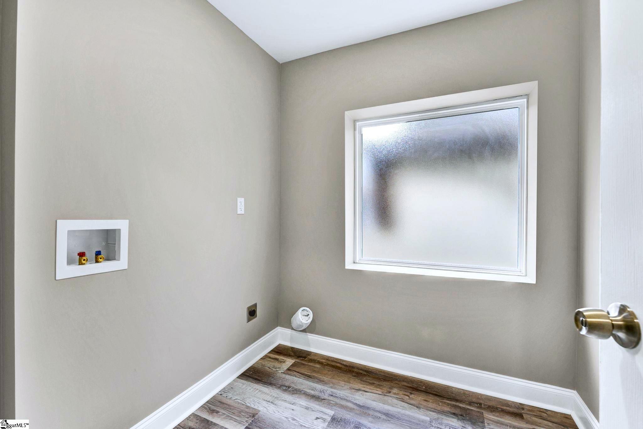 405 Hunters Court Laurens, SC 29360 - Photo 8 of 20