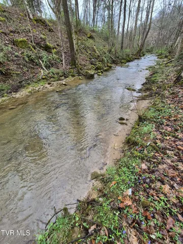 $250,000 | 4020 West W Highway, Blountville, TN 37617