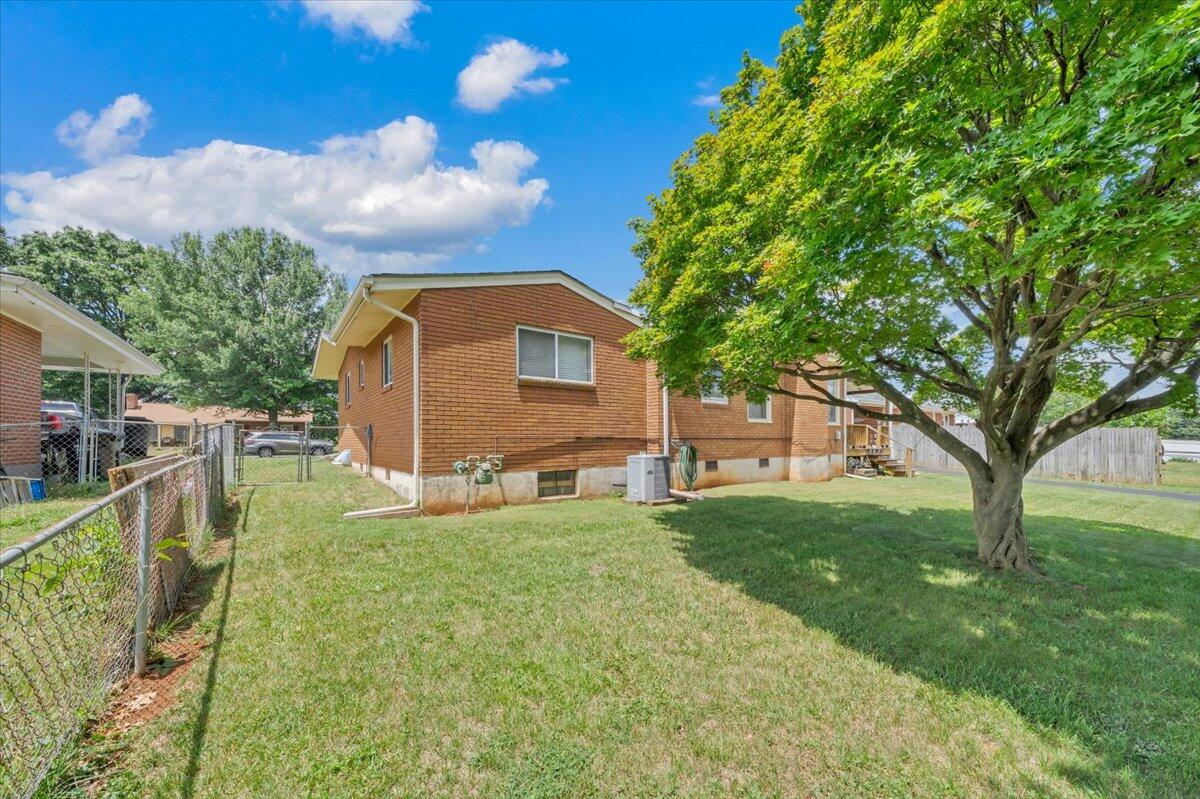 5531 Littleton Road Roanoke, VA 24012 - Photo 39 of 44 41-MIB06006
