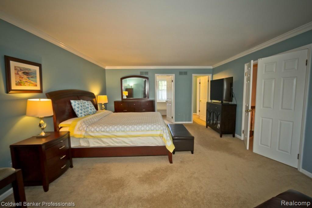 3135 Brandon Court Rochester, MI 48309 - Photo 25 of 58 IMG_0506.jpg