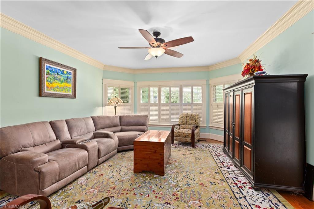 4112 St Johns Street High Point, NC 27265 - Photo 9 of 44
