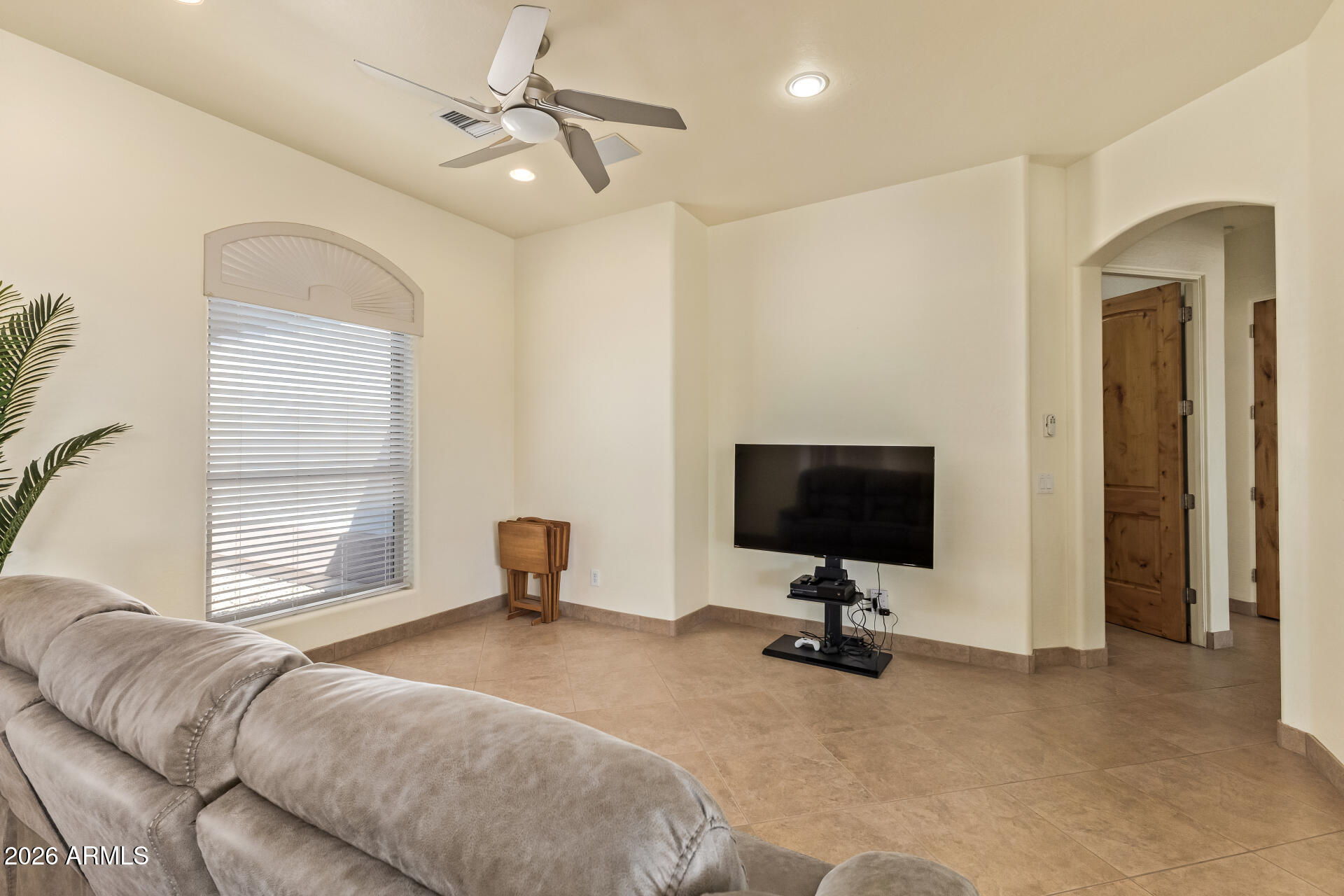 16037 West Wade Lane Goodyear, AZ 85338 - Photo 12 of 67 14 - Wade