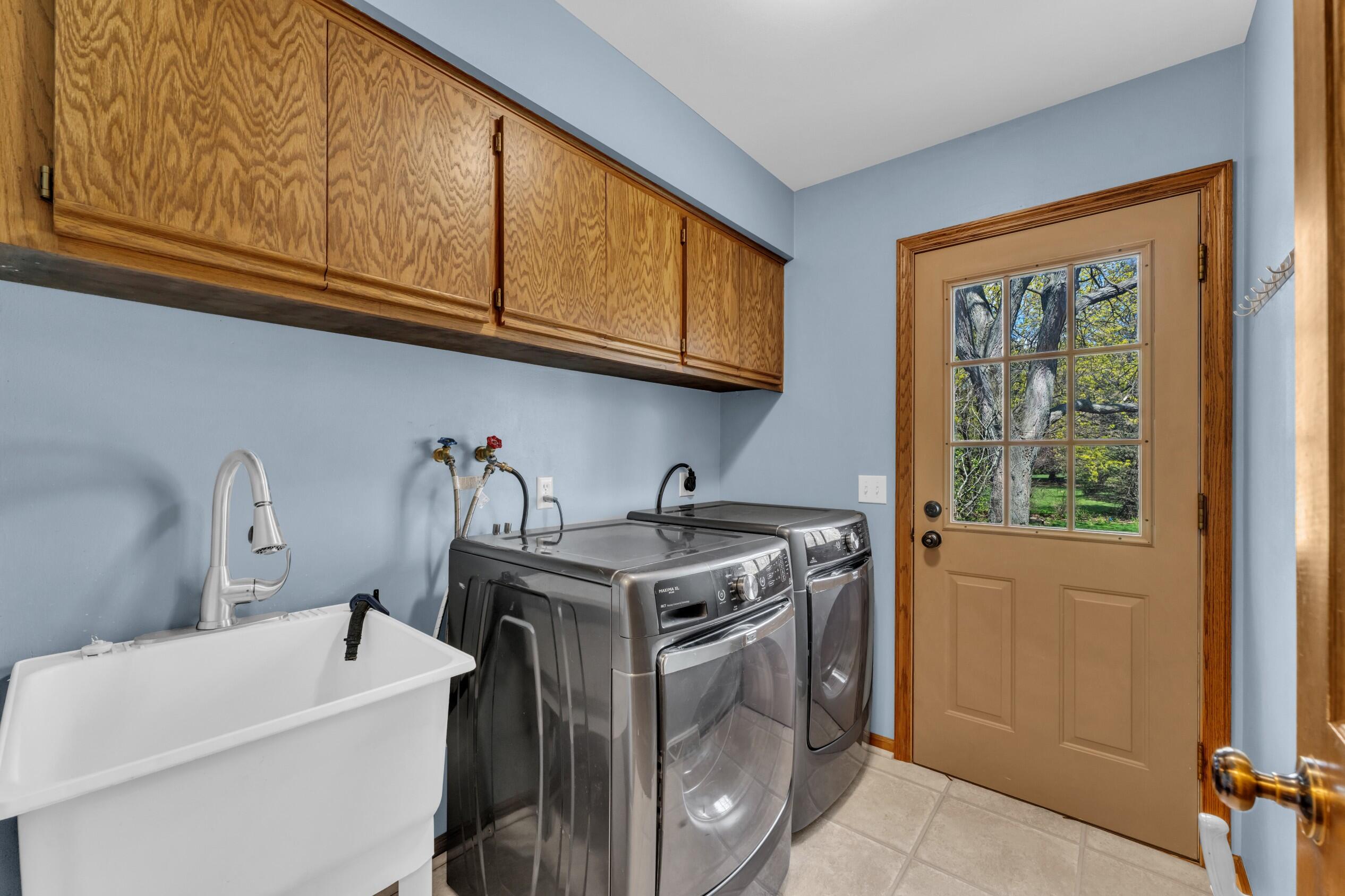 7 Sprucewood Court Wind Point, WI 53402 - Photo 28 of 83 Photo (25)