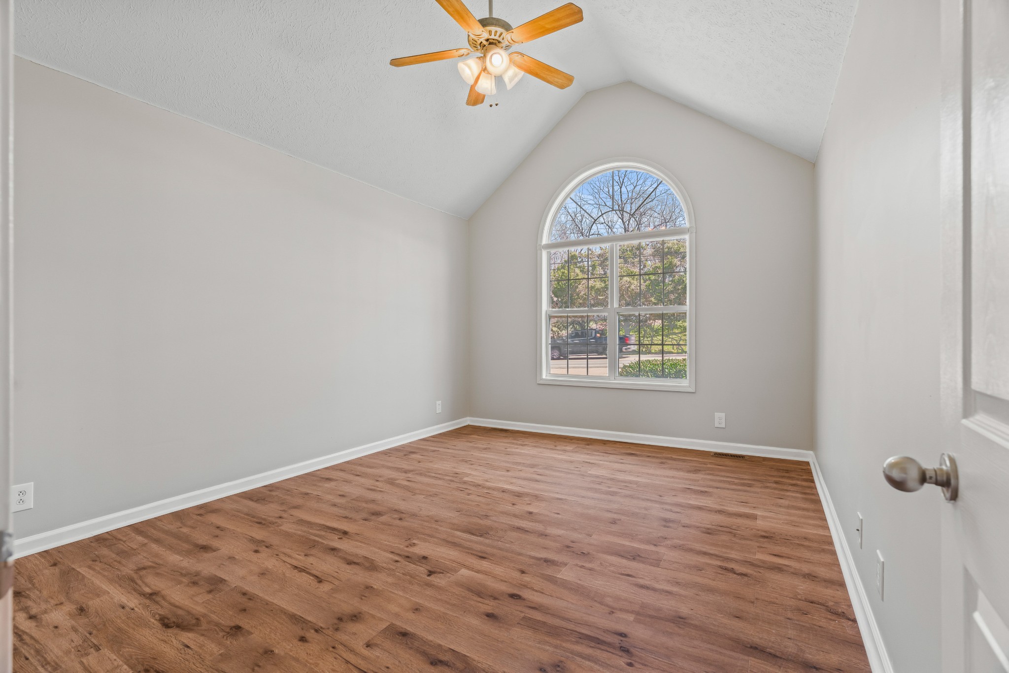 614 Ringgold Road Clarksville, TN 37042 - Photo 18 of 54 Gallery Image 18