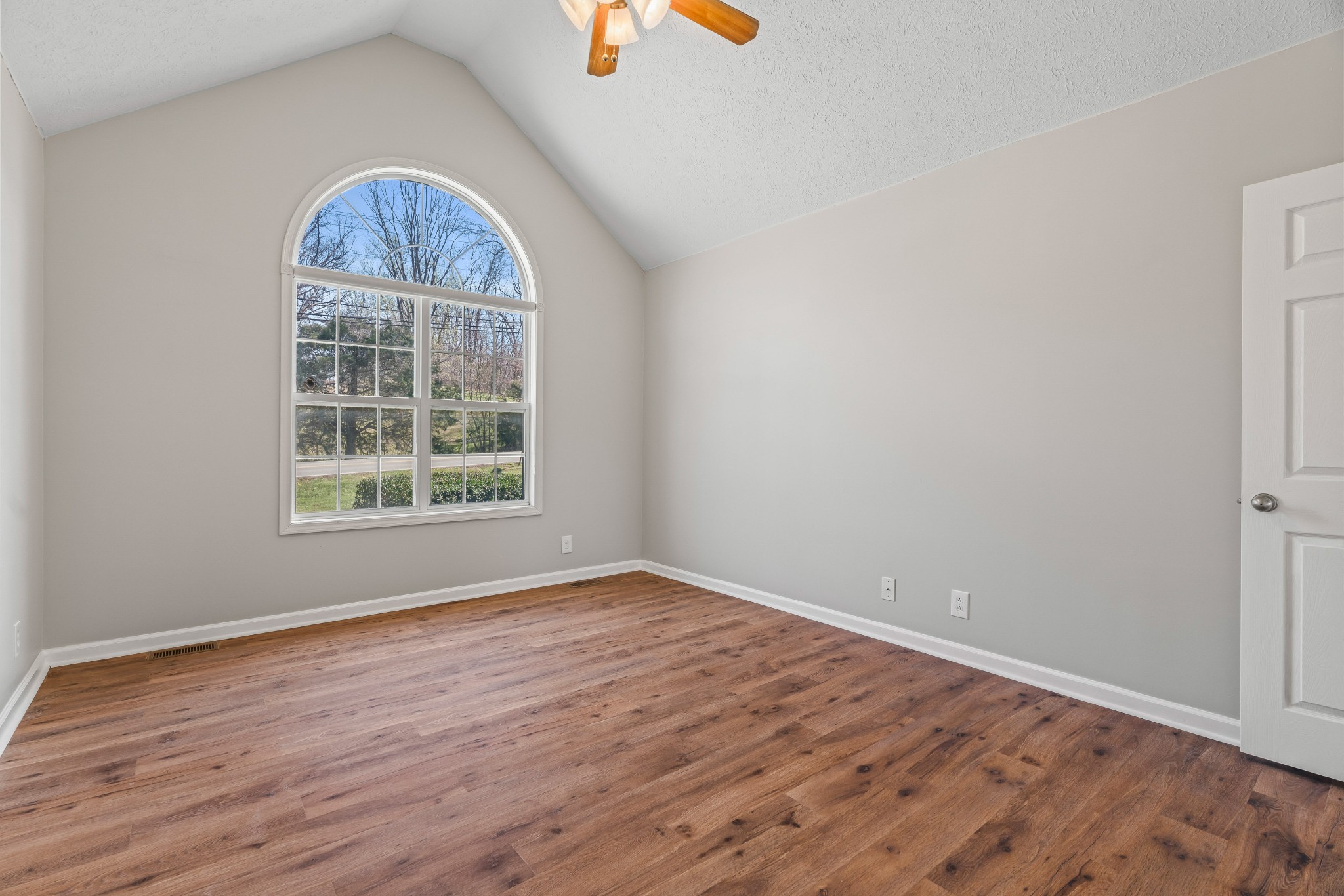 614 Ringgold Road Clarksville, TN 37042 - Photo 19 of 54 Gallery Image 19