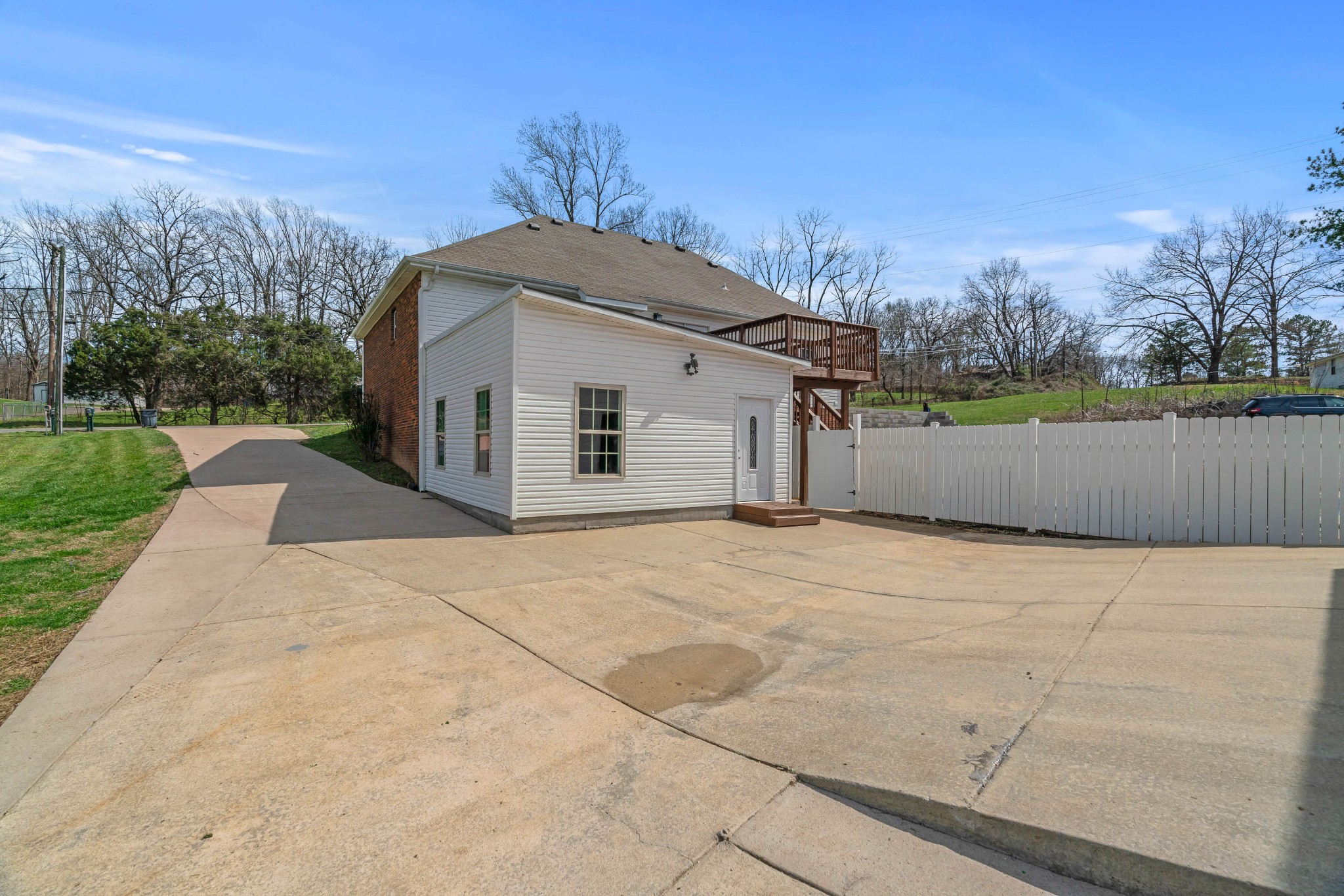 614 Ringgold Road Clarksville, TN 37042 - Photo 53 of 54 Gallery Image 53