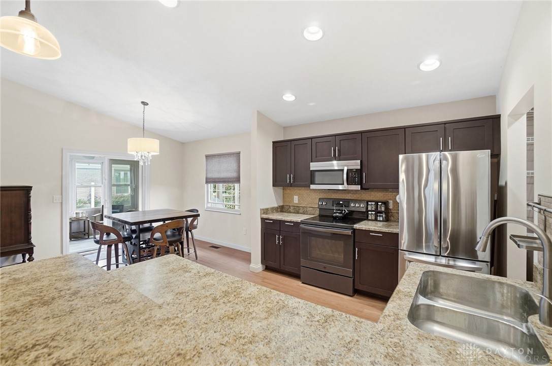 610 Basil Street Springboro, OH 45066 - Photo 12 of 44