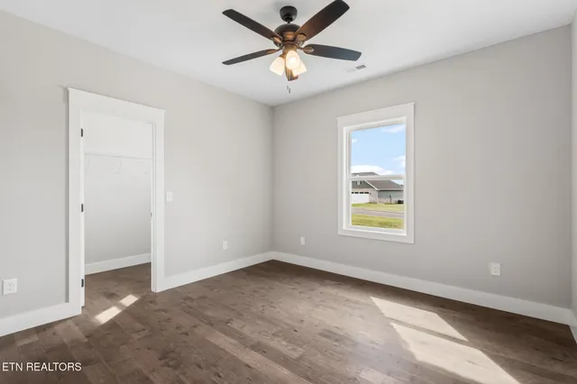 $565,000 | 240 Lakeside Meadows Circle, Madisonville, TN 37354