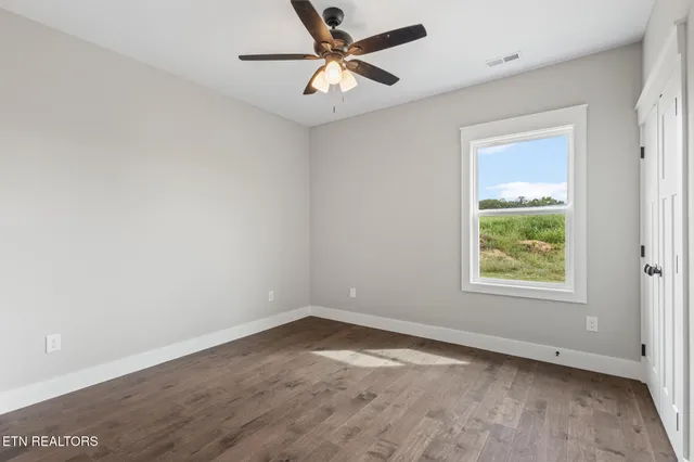 $565,000 | 240 Lakeside Meadows Circle, Madisonville, TN 37354