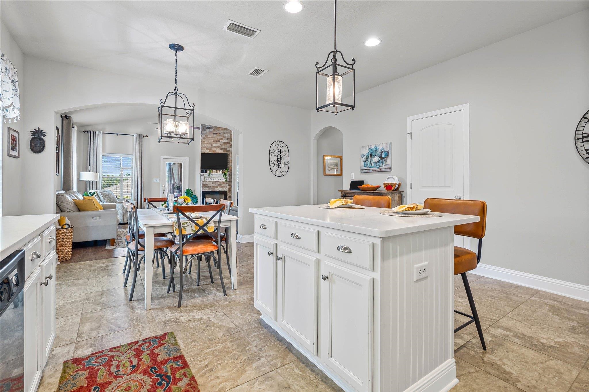 10677 Orkney Way Daphne, AL 36527 - Photo 8 of 22 Kitchen
